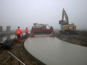 Aanleg van de betonverharding (3000 m2 in 5 dagen all-in)